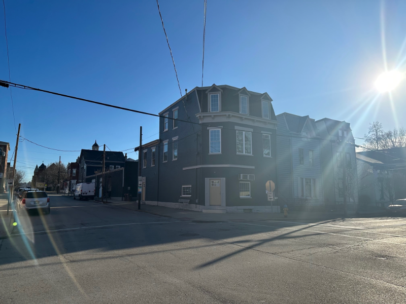 801 Central Ave - Photo 6 of 10
