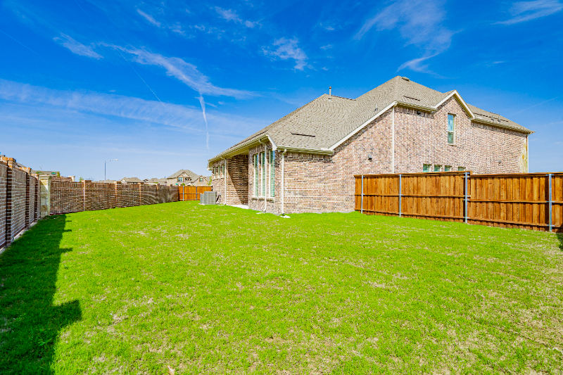 8209 Abellia Ct - Photo 6 of 50