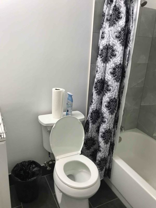 1 Tynewick Ct #1A - Photo 4 of 6