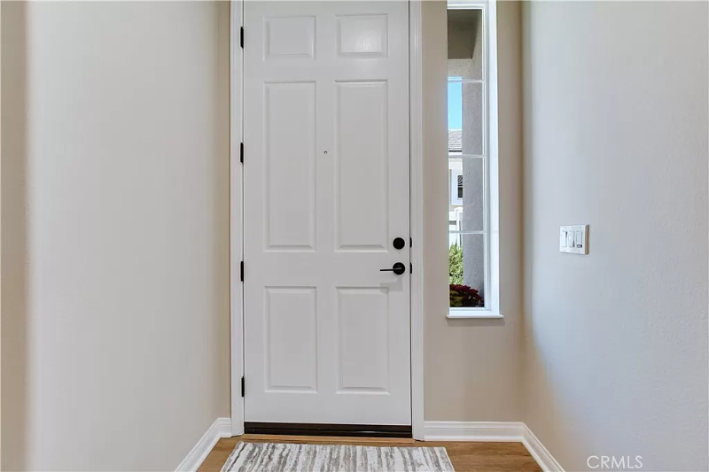 11045 Waterwood St - Photo 4 of 16