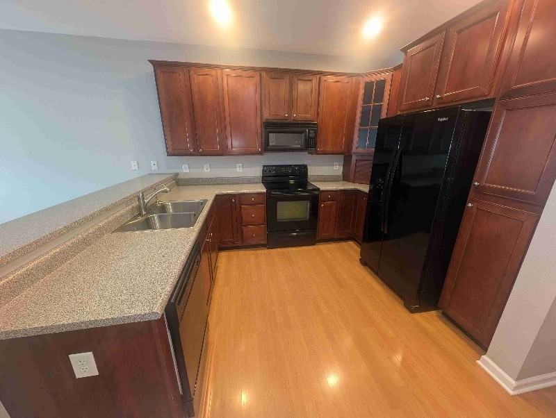 15554 Smithfield Dr - Photo 4 of 15