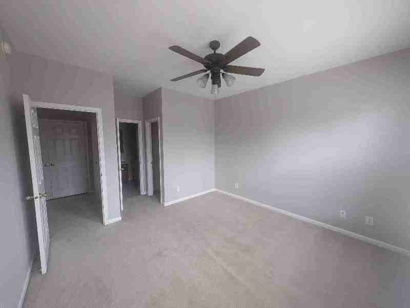 15554 Smithfield Dr - Photo 7 of 15