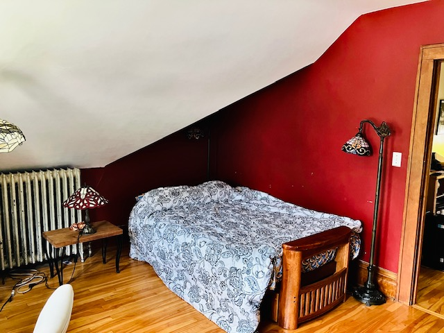 1010 E 37th St #1 - Photo 7 of 22