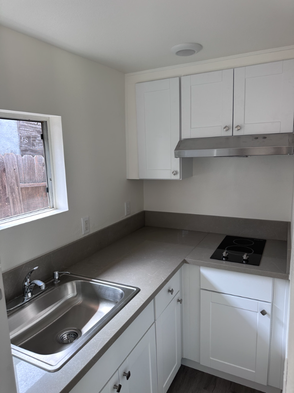 3844 Teak St - Photo 4 of 5