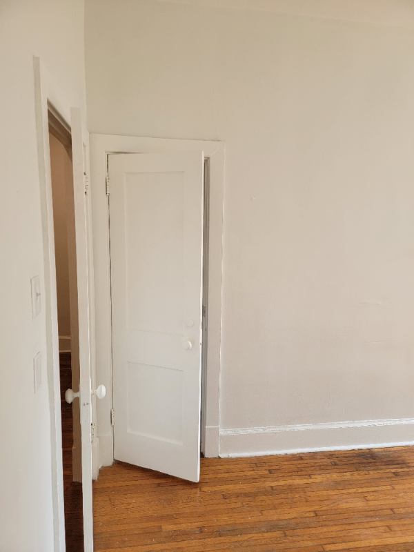 1528 N 2nd St #4 - Photo 2 of 14