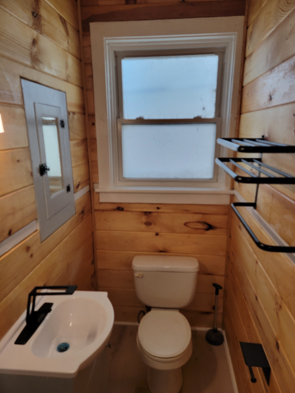 1528 N 2nd St #4 - Photo 3 of 14