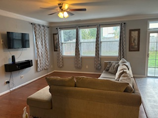 120 Milpass Dr - Photo 5 of 21