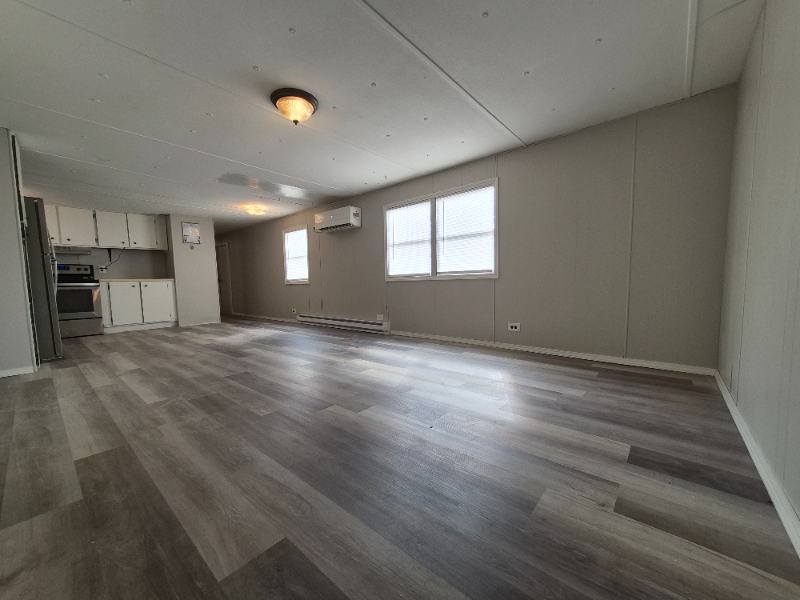 2001 W Laurel St #204 - Photo 3 of 6