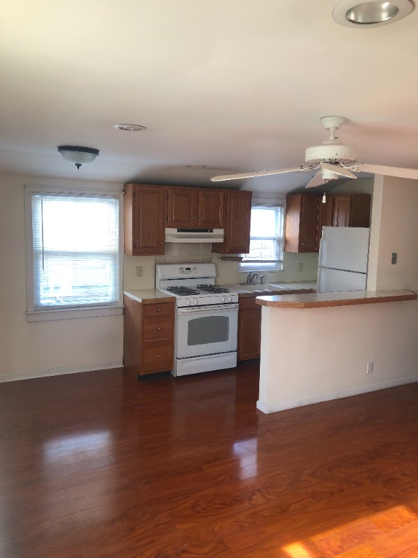 76 Cornwell Ave #2 - Photo 3 of 9