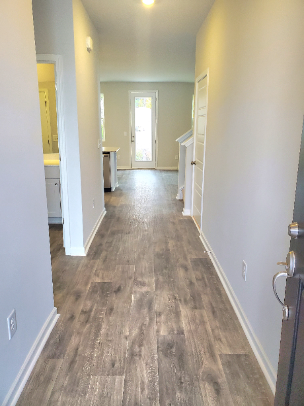 131 Cypress Hollow Dr - Photo 7 of 24
