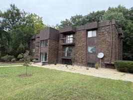 featured image of 248 East Oak Cliff Court #5