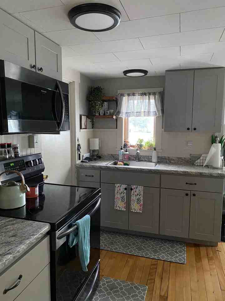 117 Church St - Photo 4 of 20