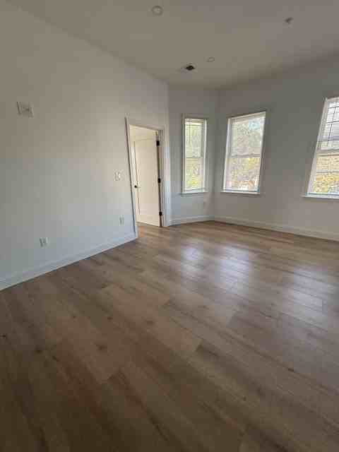 1077 1079 Dorchester Avenue #3 - Photo 6 of 23