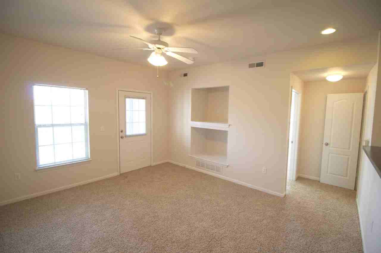 11201 Montgall Ave - Photo 3 of 50