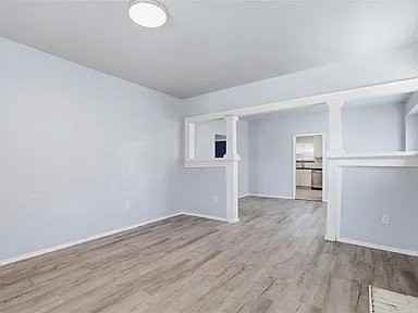1721 Nw 34th St - Photo 5 of 20