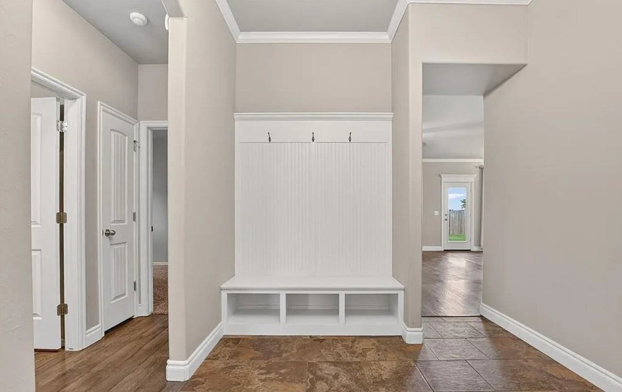 3433 Nw 164th Ter - Photo 6 of 14
