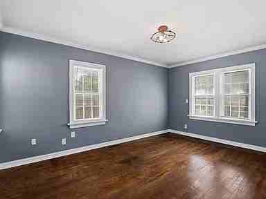 3520 Nw 18th St - Photo 6 of 12
