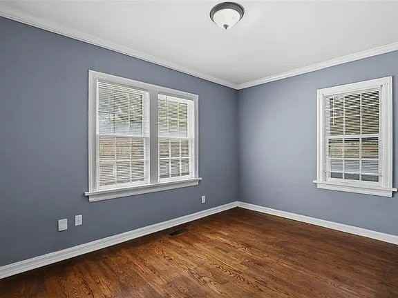 3520 Nw 18th St - Photo 7 of 12