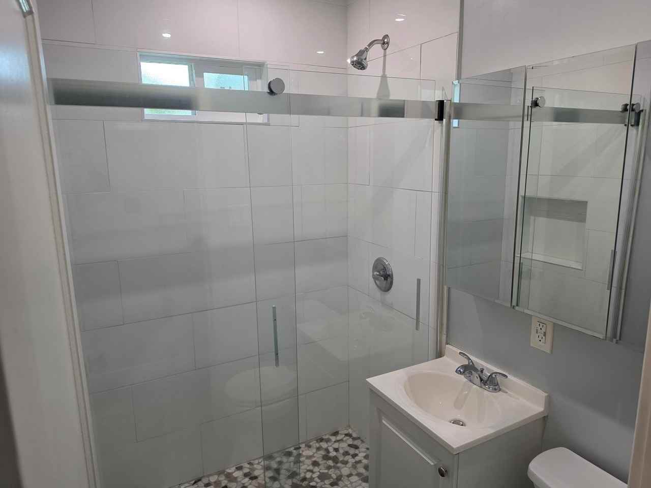 442 Vine St #2 - Photo 6 of 12