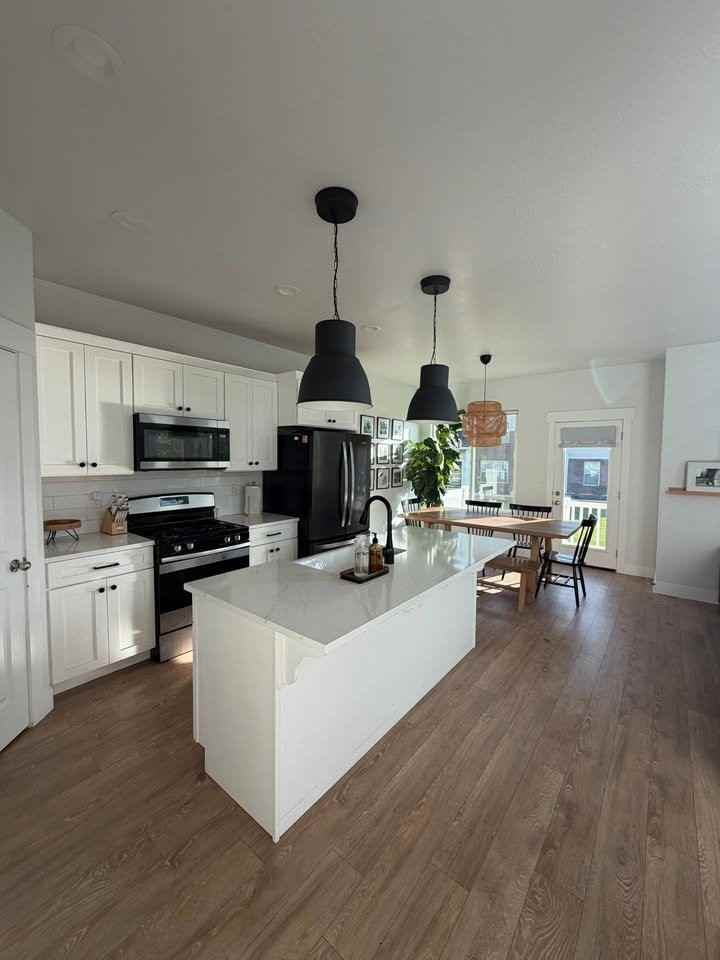 1706 Nw - Photo 4 of 19