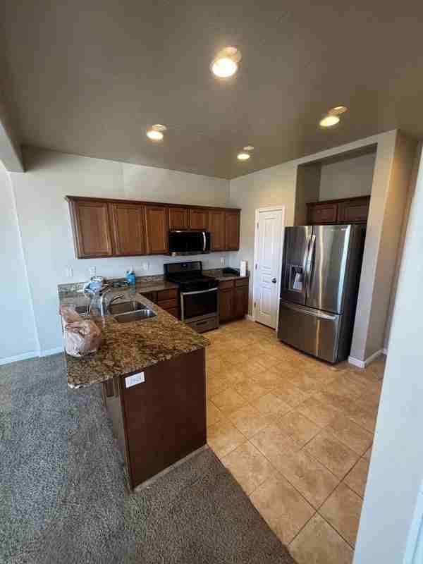 1296 S Mountain Crest Dr #2 - Photo 3 of 19