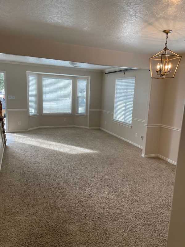 888 Independence Ave - Photo 3 of 13
