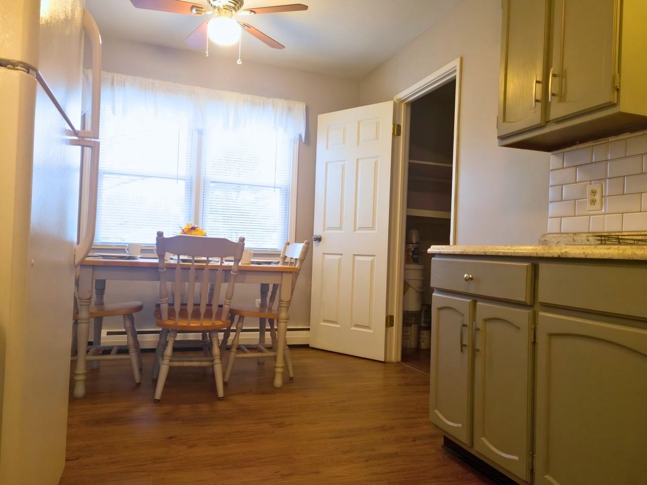 3989 S Schenley Ave #2 - Photo 3 of 11