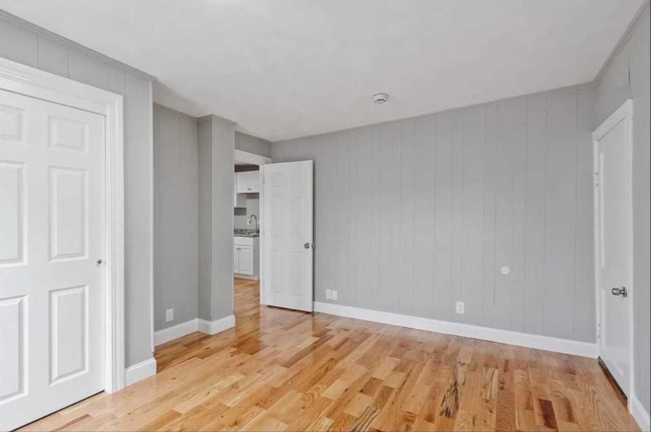 67 Beech St #1 - Photo 3 of 21