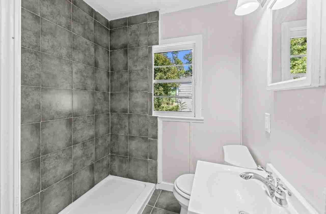 4104 41st Ave N - Photo 7 of 15