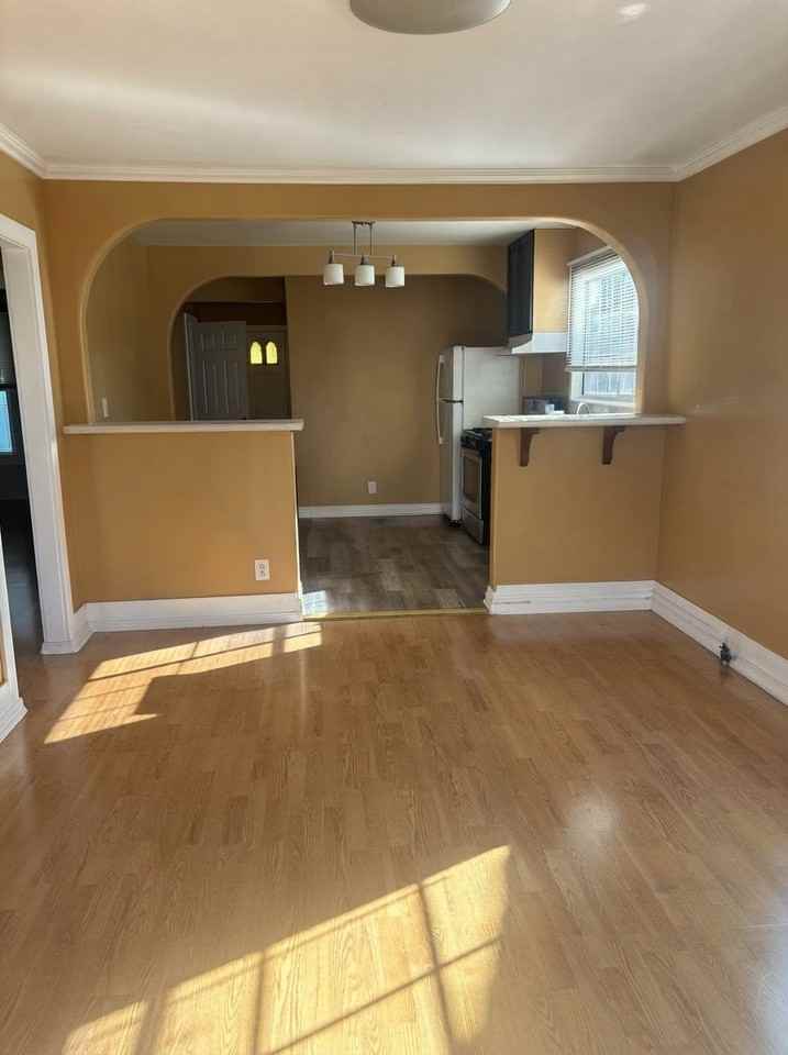 4680 Lincoln Ave - Photo 3 of 15