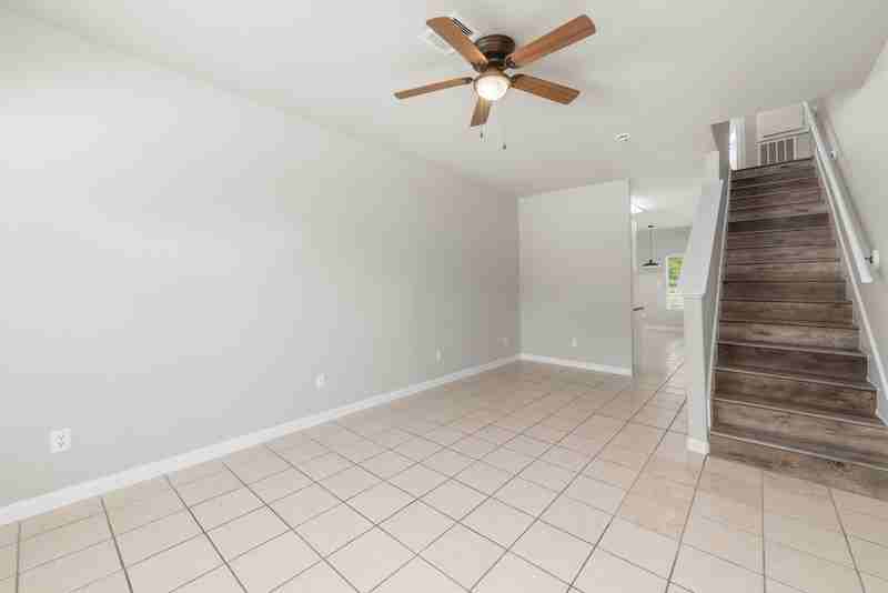 7522 Tejas Rd #6 - Photo 5 of 19