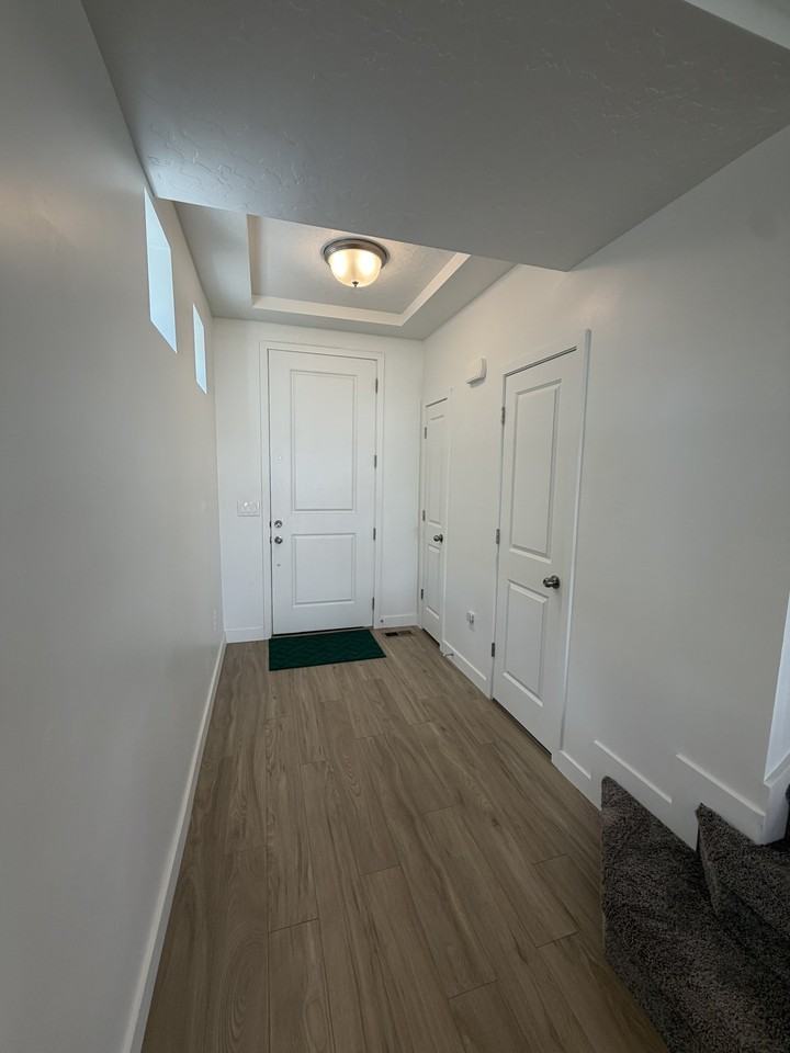 4090 W Red Clover Dr - Photo 4 of 38