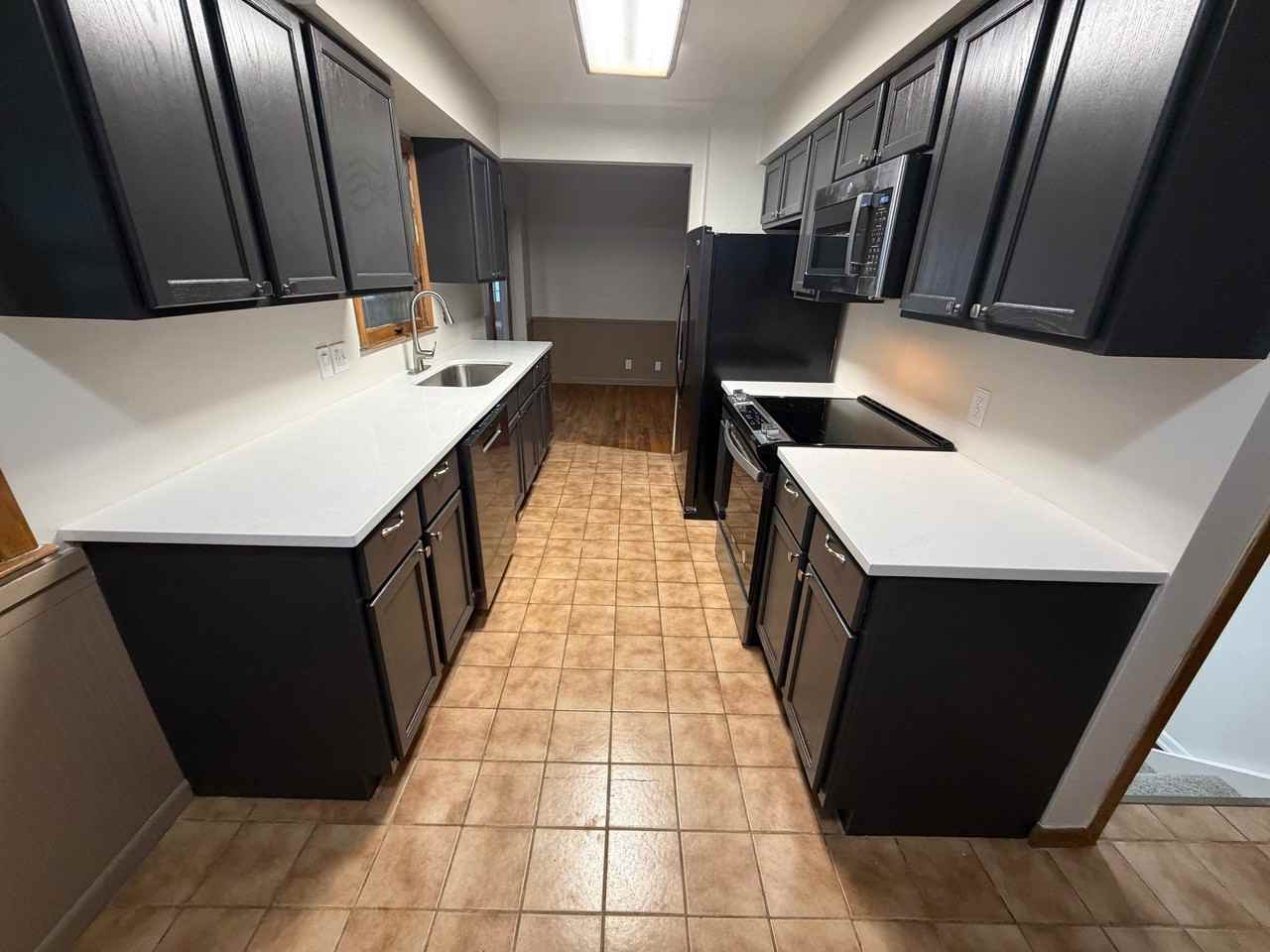 2514 N 79th St - Photo 4 of 16