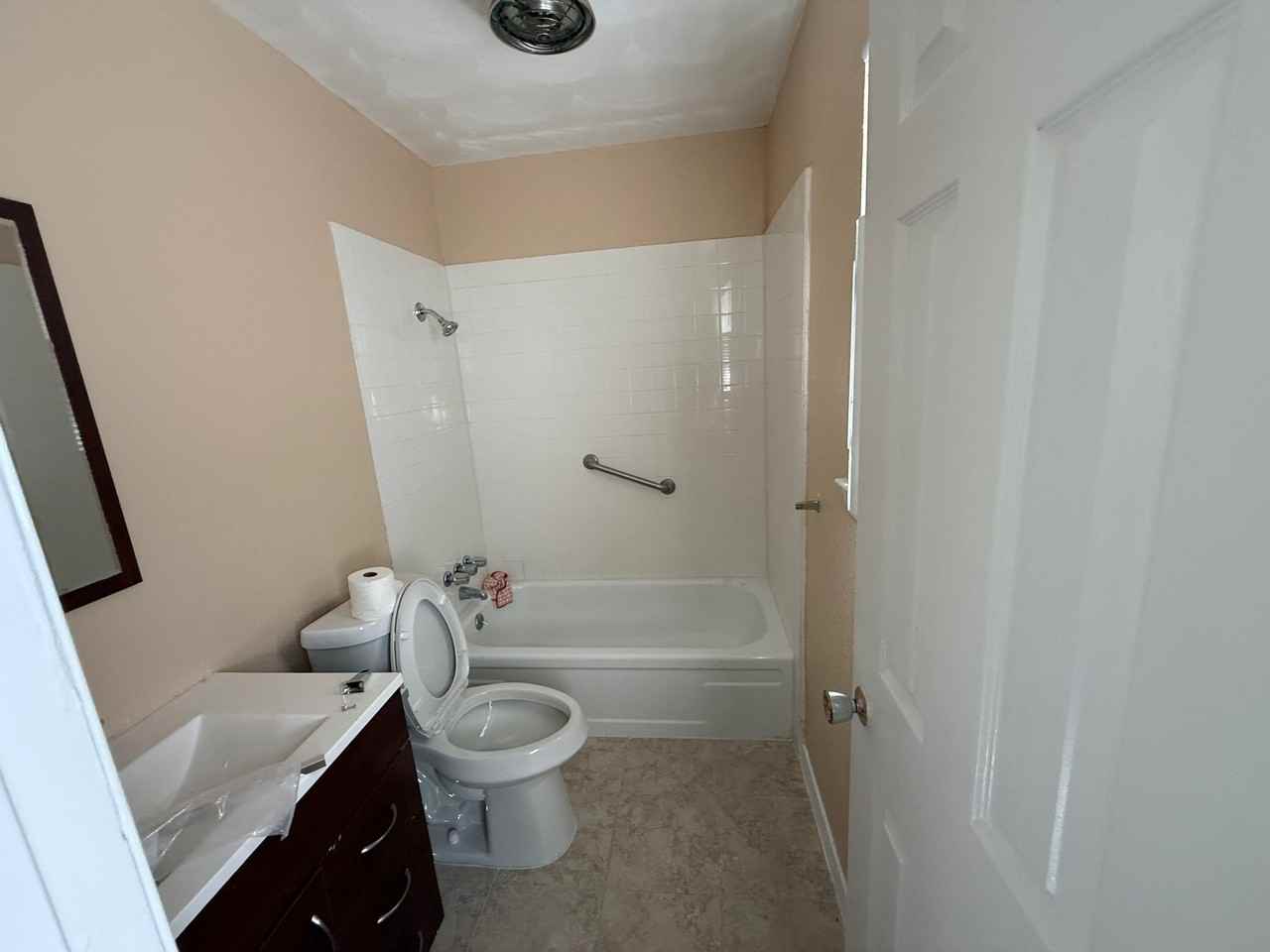 2604 Squire St - Photo 6 of 12
