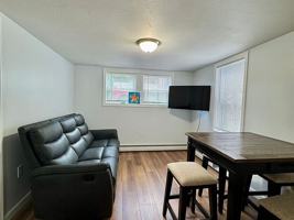 featured image of 3 Q St #A