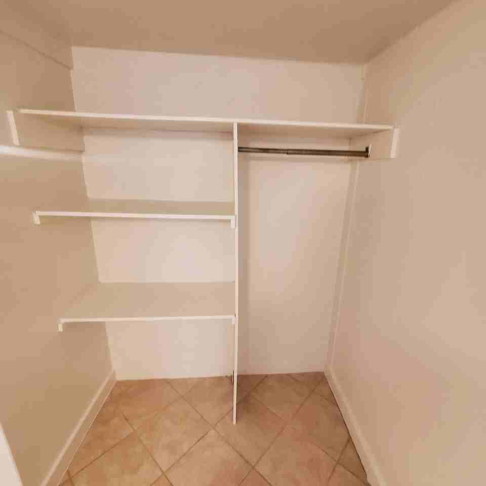 0114 24th St #C - Photo 4 of 5