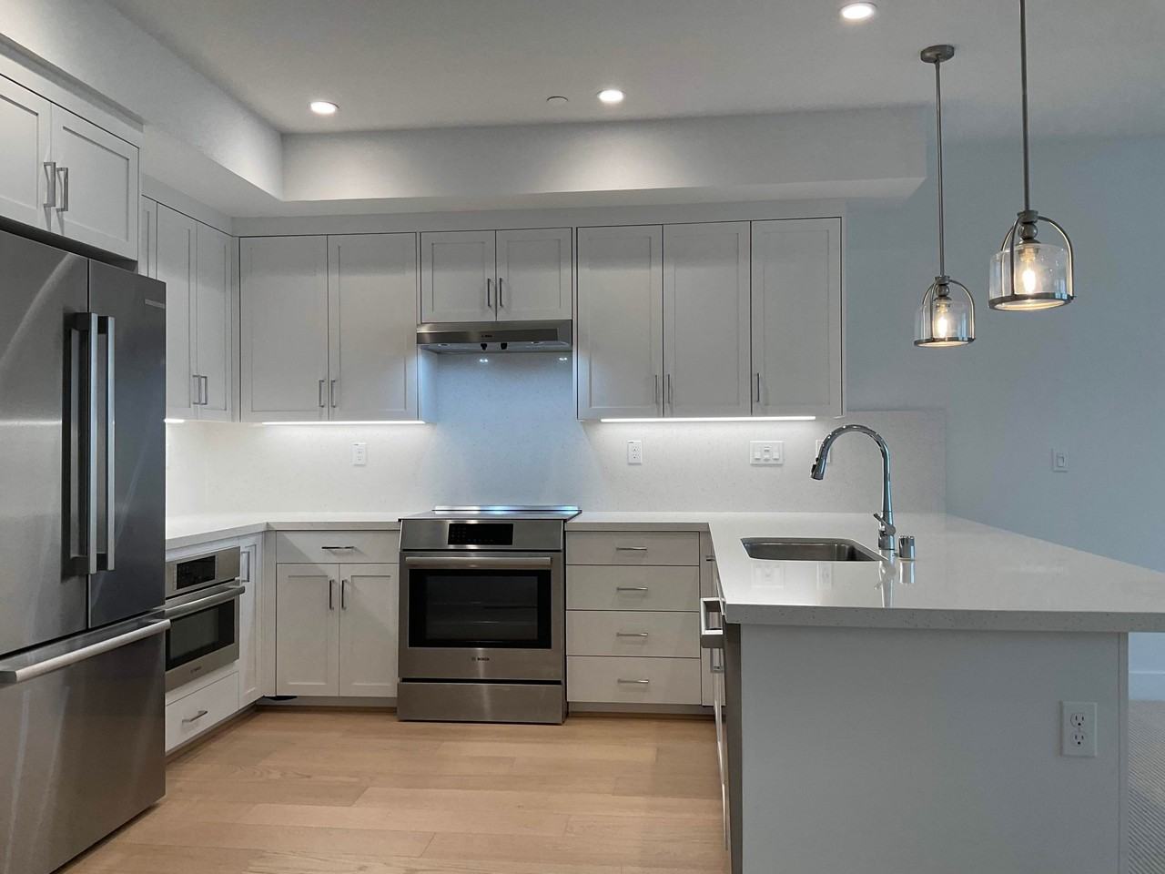 2753 Oak Rd - Photo 7 of 20