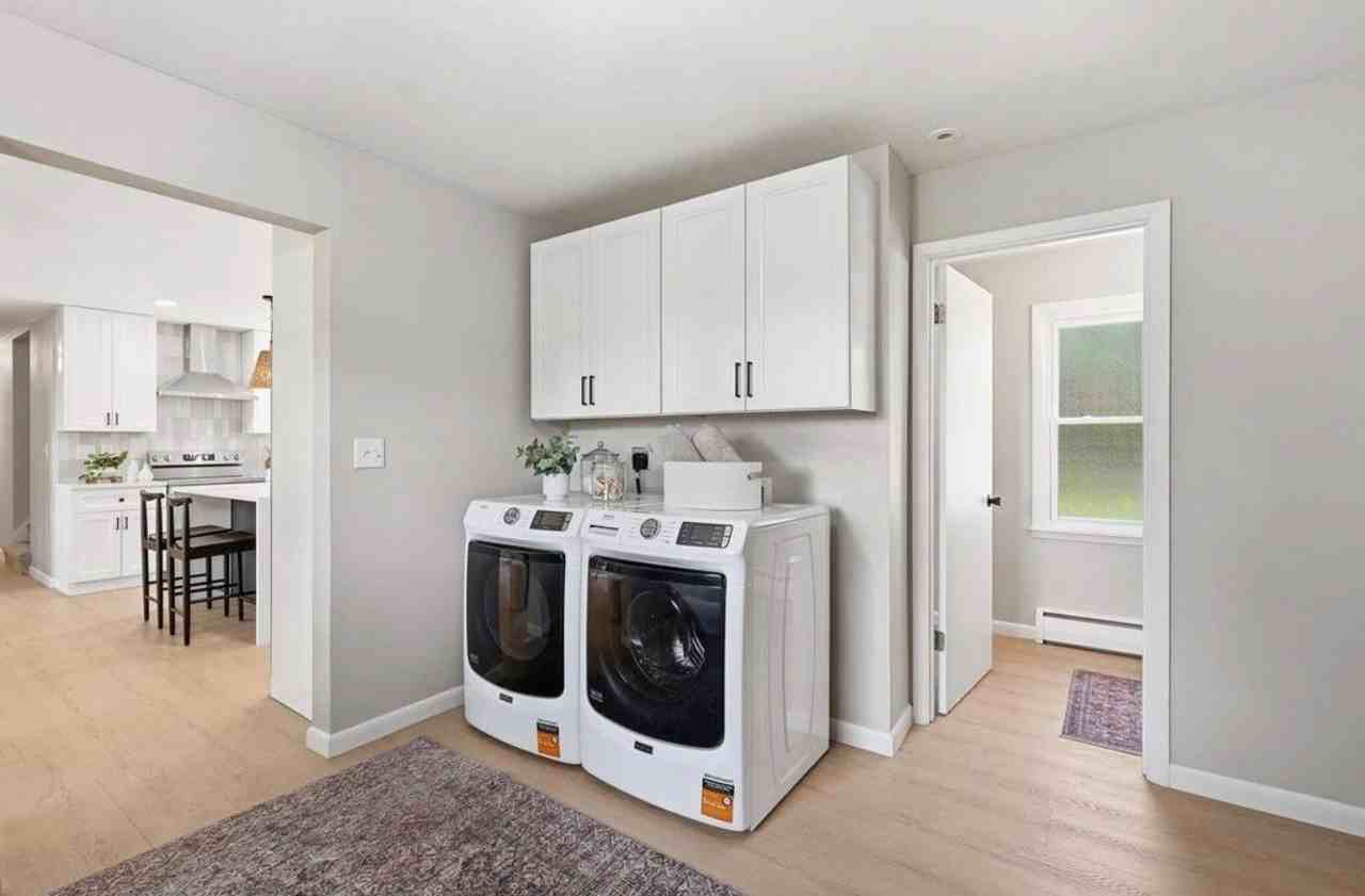 7526 W County Line Rd - Photo 7 of 18
