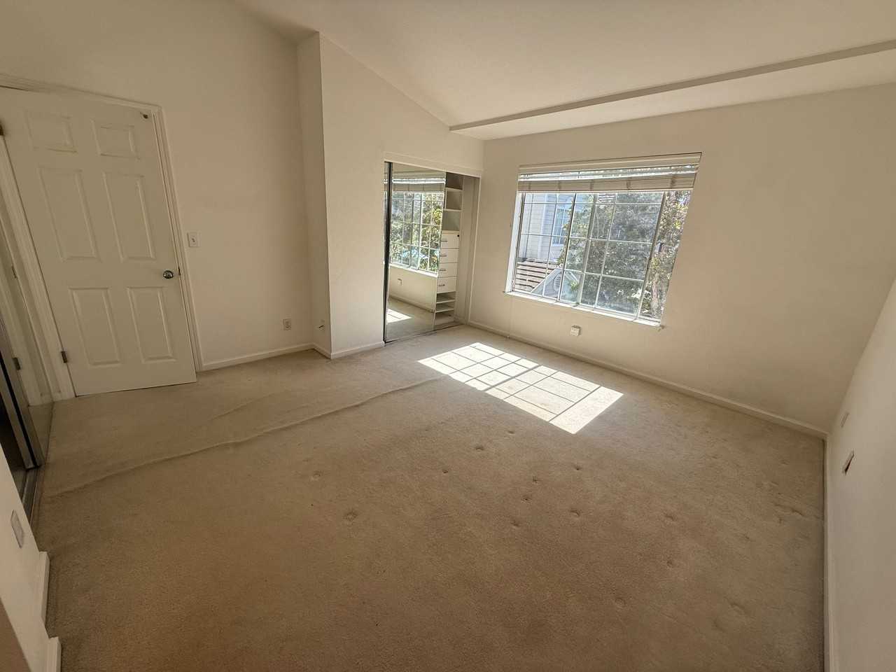 4 Chart Ln - Photo 7 of 10