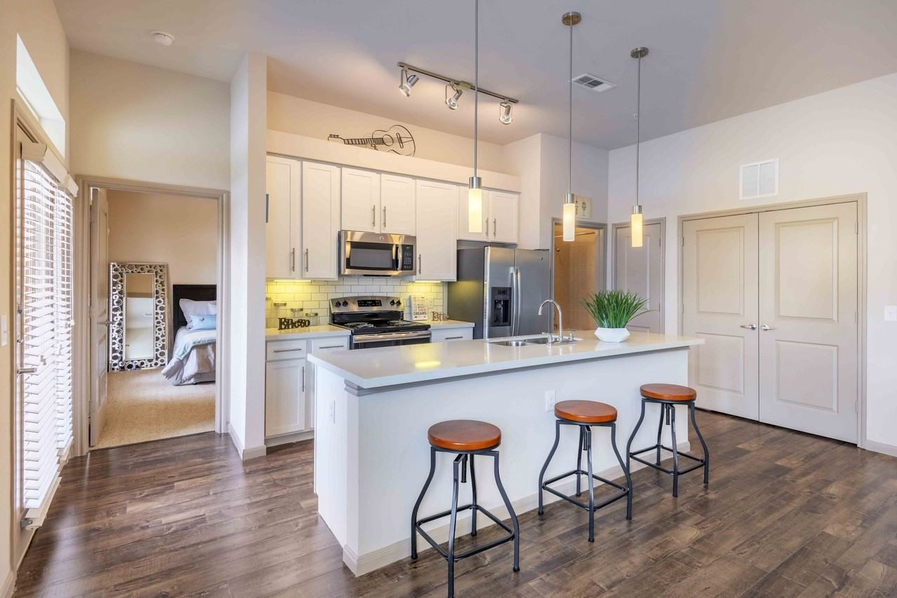 2301 Grove Blvd #1023 - Photo 4 of 6