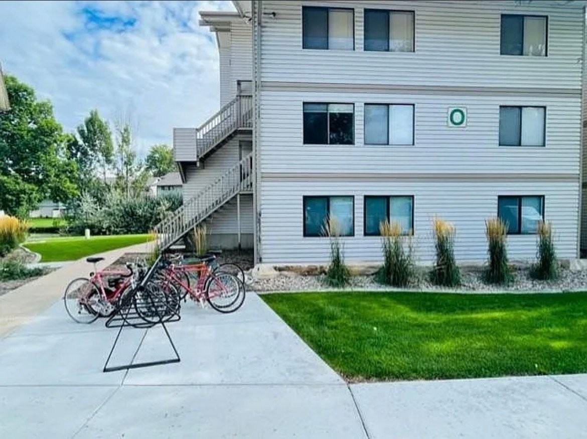1705 Heatheridge Rd #O103 - Photo 2 of 20