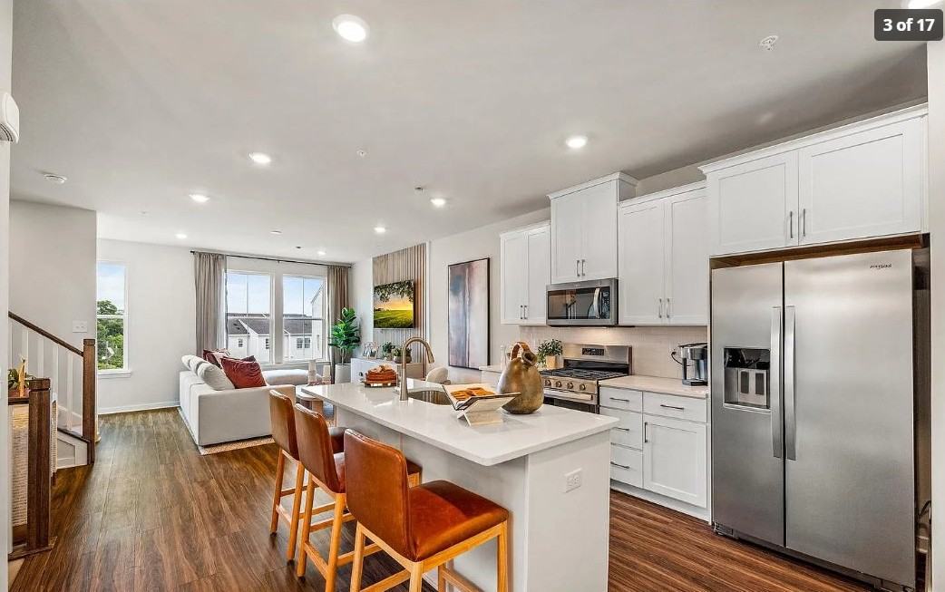 319 Mingo Way - Photo 3 of 15