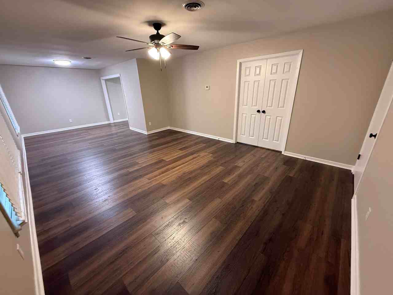 2104 Clay St - Photo 2 of 20