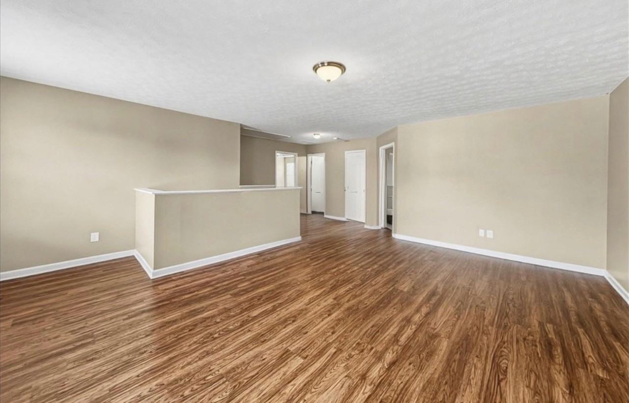 102 Porter Ct - Photo 4 of 9
