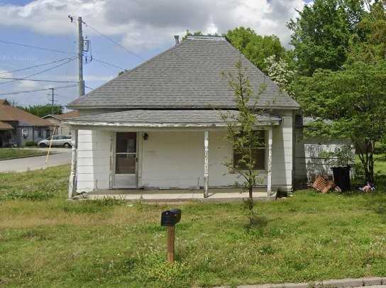 1022 Carolina St