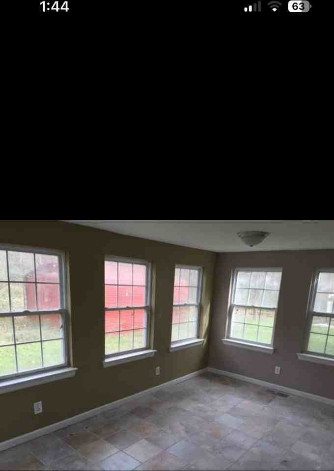 1309 Swope Dr - Photo 3 of 11