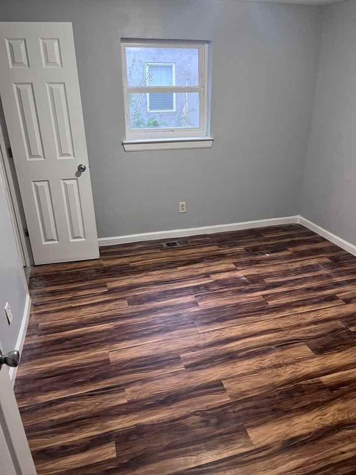 1309 Swope Dr - Photo 5 of 11