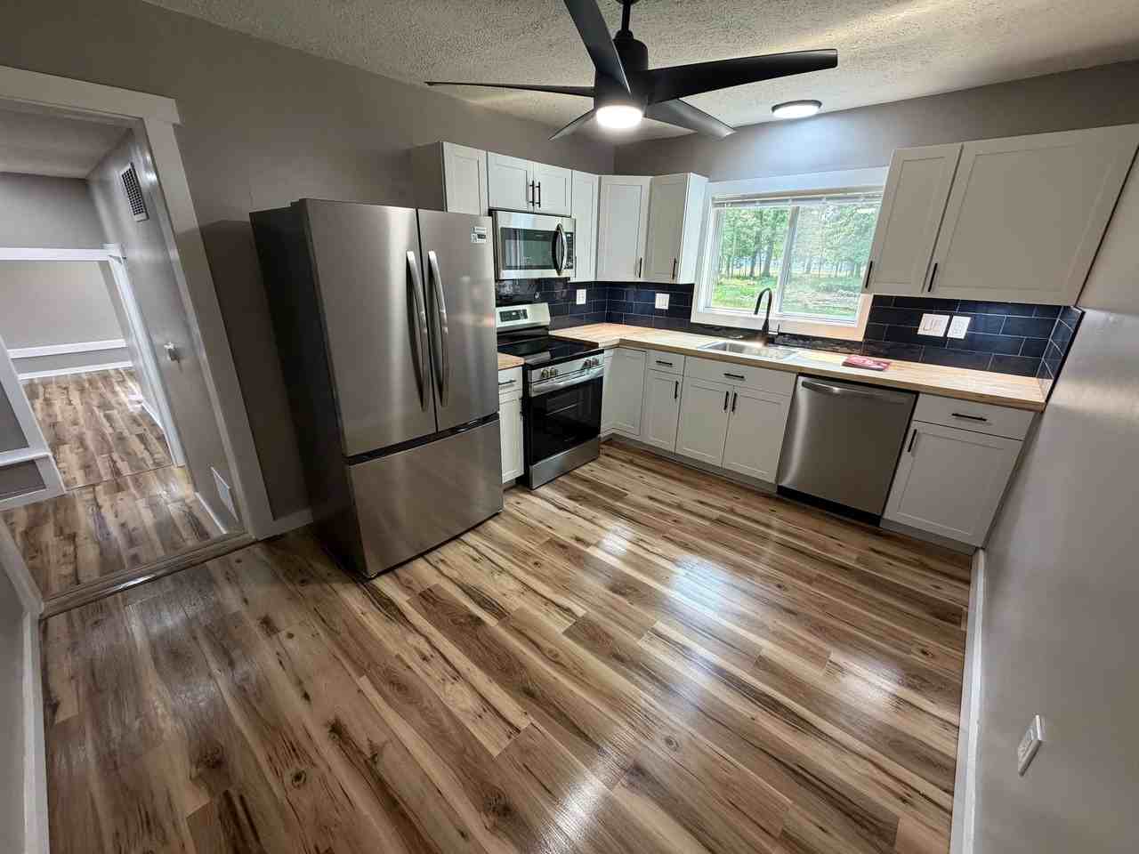 1798 E 337th St - Photo 3 of 11