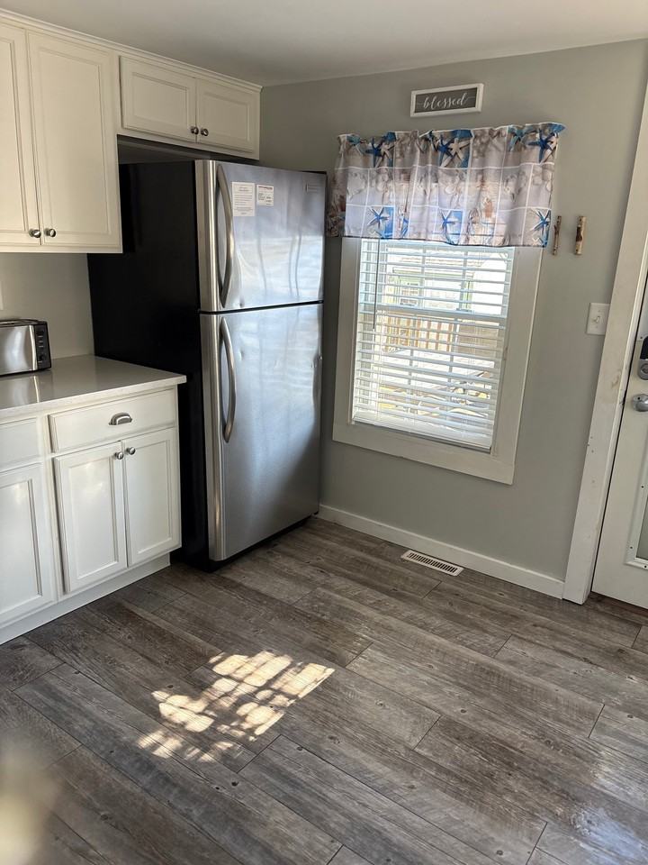 14 Wildwood Ave - Photo 5 of 26