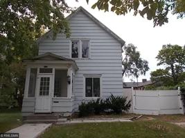 featured image of 312 8th Ave N